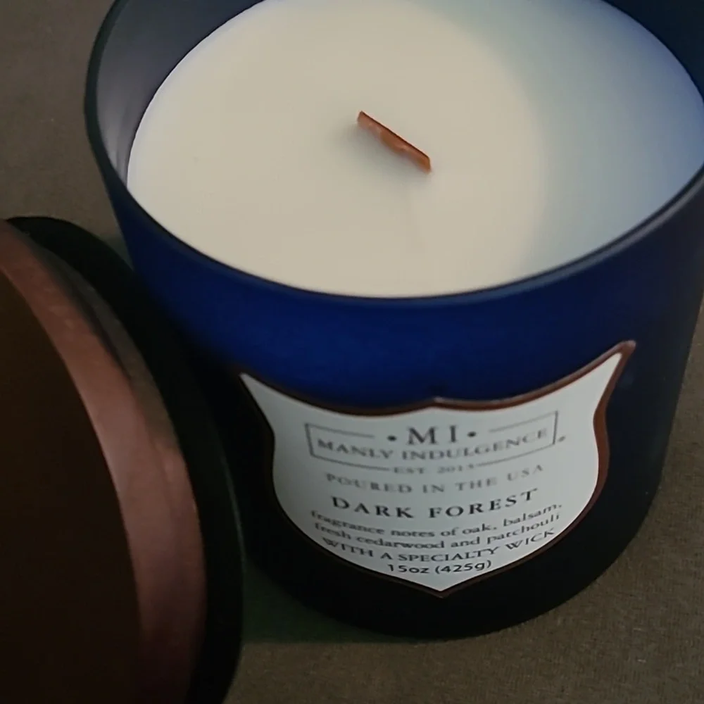 Manly Indulgence Candle, Dark Forest, 15oz - Picture 2 of 2